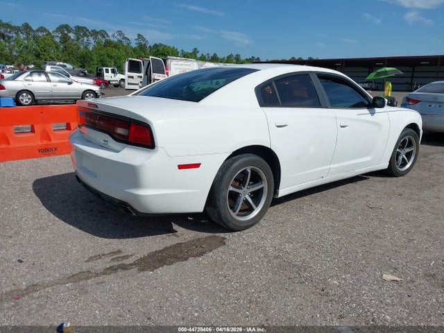 44728406 :رقم المزاد ، 2B3CL3CG0BH617140 vin ، 2011 Dodge Charger مزاد بيع