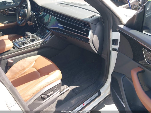 2019 Audi Q8 55 Premium მანქანა იყიდება აუქციონზე, vin: WA1EVAF14KD039015, აუქციონის ნომერი: 44728412