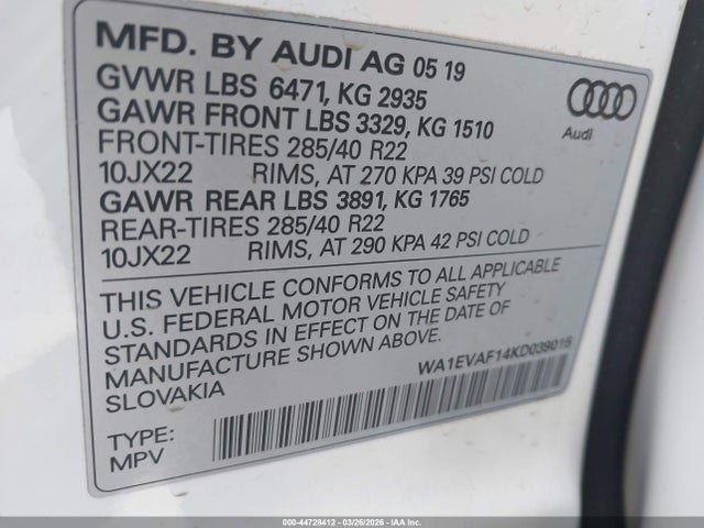 2019 Audi Q8 55 Premium მანქანა იყიდება აუქციონზე, vin: WA1EVAF14KD039015, აუქციონის ნომერი: 44728412