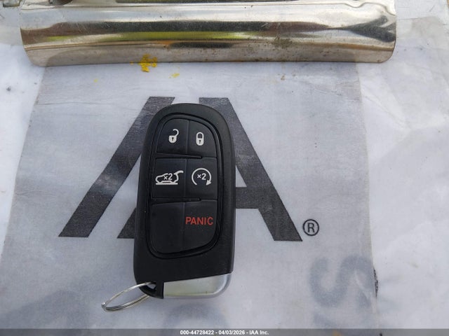 Продажа на аукционе авто 2020 Jeep Cherokee Limited Fwd, vin: 1C4PJLDB6LD569828, номер лота: 44728422