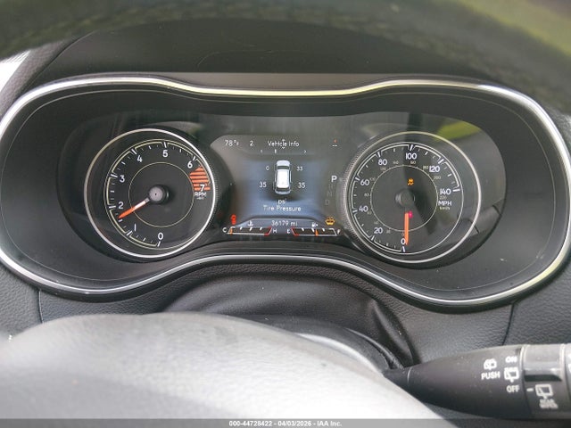 Продажа на аукционе авто 2020 Jeep Cherokee Limited Fwd, vin: 1C4PJLDB6LD569828, номер лота: 44728422