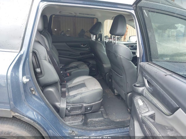 4S4WMAKD6R3437108 Subaru Ascent Onyx Edition Limited 7-passenger
