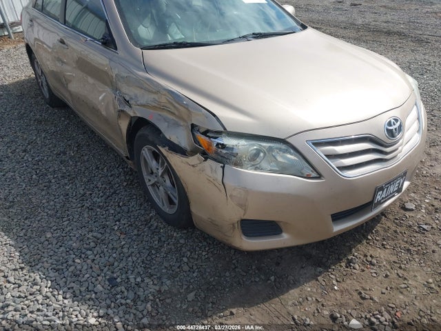44728437 :رقم المزاد ، 4T1BF3EK5BU166038 vin ، 2011 Toyota Camry Le مزاد بيع