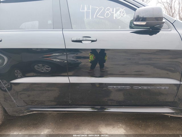 Продажа на аукционе авто 2018 Jeep Grand Cherokee High Altitude 4x4, vin: 1C4RJFCG8JC362755, номер лота: 44728436