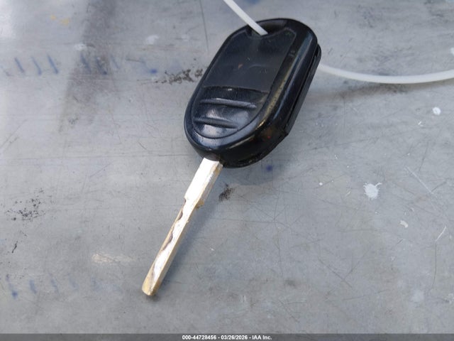 1FADP3M25HL232085 Ford FOCUS SEL
