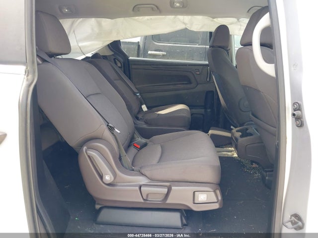 5FNRL6H2XKB037200 Honda ODYSSEY LX