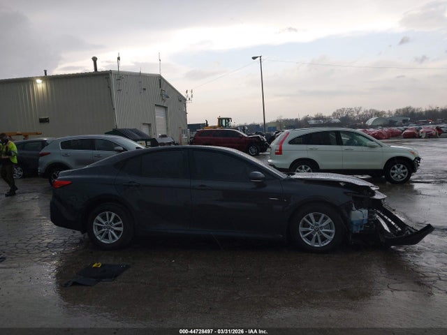 Продажа на аукционе авто 2025 Toyota Camry Le, vin: 4T1DAACK2SU191509, номер лота: 44728497