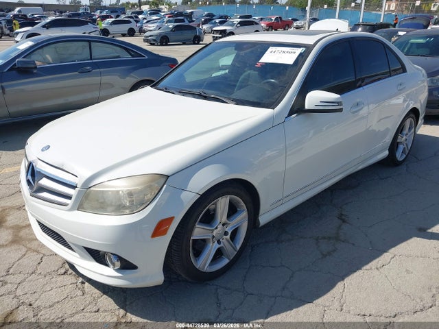 Продаж на аукціоні авто 2010 Mercedes-benz C 300 Luxury/sport, vin: WDDGF5EB8AR087976, номер лоту: 44728509