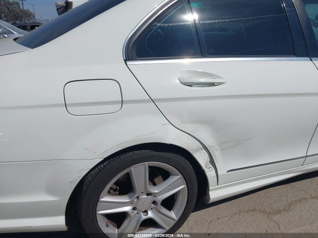 Продаж на аукціоні авто 2010 Mercedes-benz C 300 Luxury/sport, vin: WDDGF5EB8AR087976, номер лоту: 44728509
