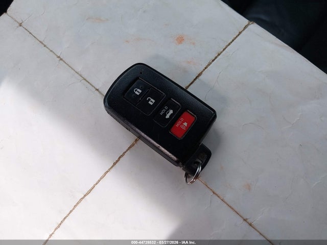 2017 TOYOTA AVALON 4T1BK1EB5HU250031 Photo 10