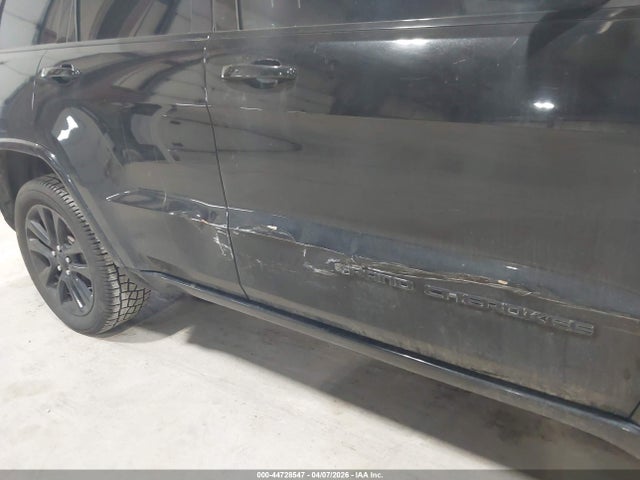 Auction sale of the 2018 Jeep Grand Cherokee Altitude 4x4, vin: 1C4RJFAG4JC219885, lot number: 44728547