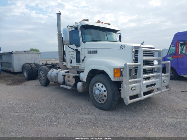 2013 Mack 600 Chu600 მანქანა იყიდება აუქციონზე, vin: 1M2AN07C3DM012269, აუქციონის ნომერი: 44728570