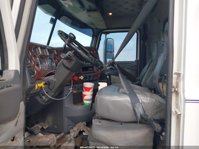 44728570 :رقم المزاد ، 1M2AN07C3DM012269 vin ، 2013 Mack 600 Chu600 مزاد بيع