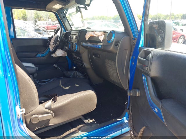 2014 JEEP WRANGLER UNLIMITED 1C4BJWDG8EL298724 Photo 4