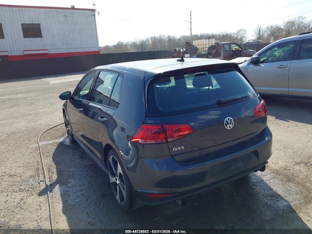 2015 VOLKSWAGEN GOLF GTI 3VW4T7AU3FM029496 Photo 2