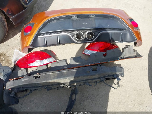 Hyundai Veloster Turbo 2016 KMHTC6AEXGU303609 Image 12