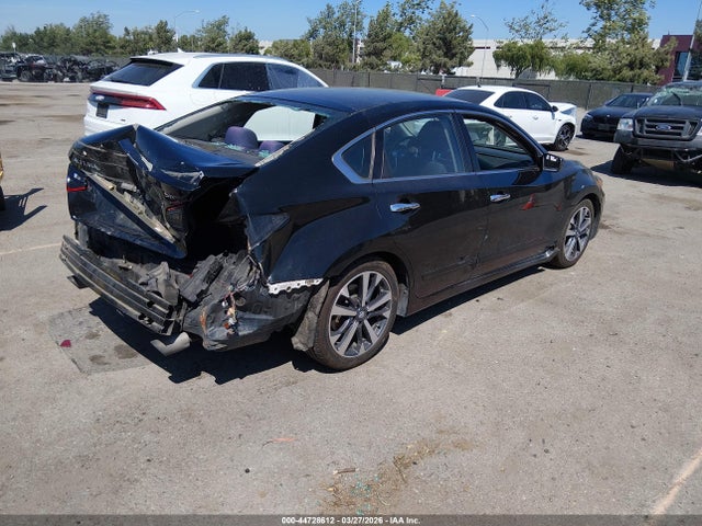 1N4AL3AP5HN324218 Nissan Altima 2.5 Sr