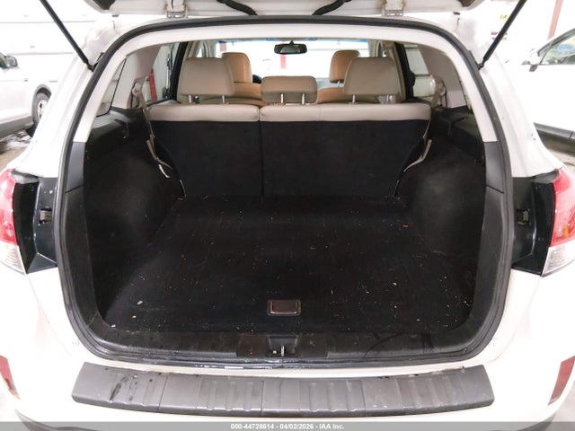 44728614 :رقم المزاد ، 4S4BRCKC3B3428066 vin ، 2011 Subaru Outback 2.5i Limited مزاد بيع