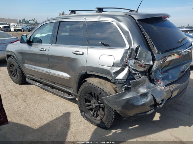 2013 JEEP GRAND CHEROKEE 1C4RJFAG1DC568684 Photo 2