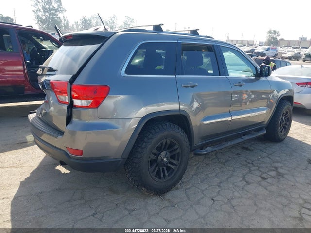 2013 JEEP GRAND CHEROKEE 1C4RJFAG1DC568684 Photo 3