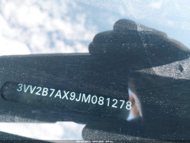 44728625 :رقم المزاد ، 3VV2B7AX9JM081278 vin ، 2018 Volkswagen Tiguan 2.0t Se/2.0t Sel مزاد بيع