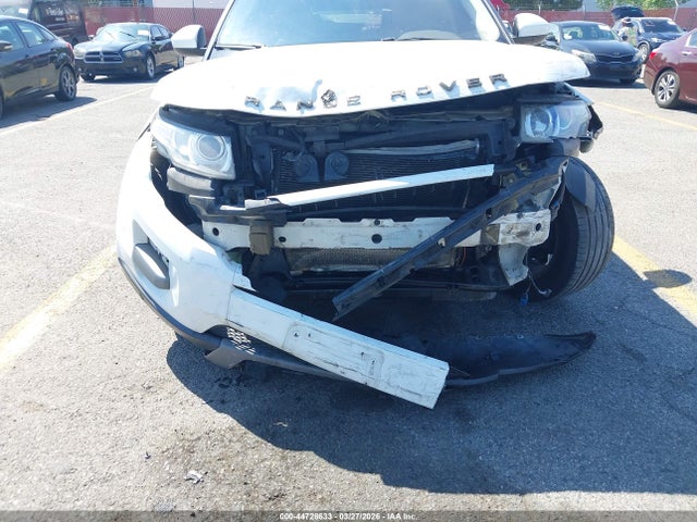 SALVN2BG9FH017234 Land Rover Range Rover Evoque Pure