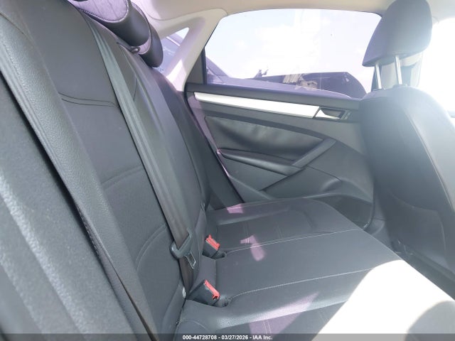 2013 Volkswagen Passat 2.0l Tdi Se მანქანა იყიდება აუქციონზე, vin: 1VWBN7A35DC052575, აუქციონის ნომერი: 44728708