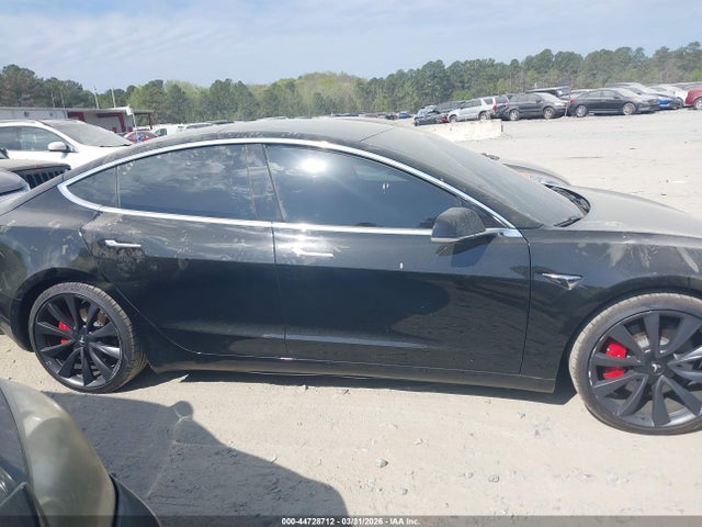44728712 :رقم المزاد ، 5YJ3E1EC7LF713135 vin ، 2020 Tesla Model 3 Performance Dual Motor All-wheel Drive مزاد بيع