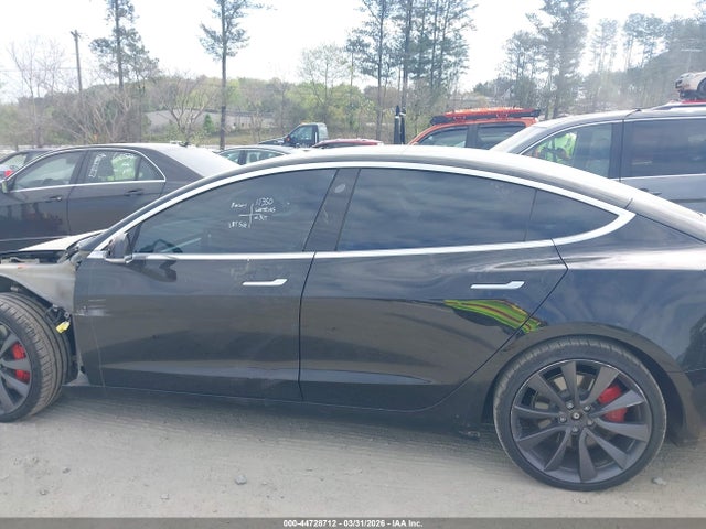 44728712 :رقم المزاد ، 5YJ3E1EC7LF713135 vin ، 2020 Tesla Model 3 Performance Dual Motor All-wheel Drive مزاد بيع