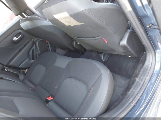 2023 JEEP RENEGADE ZACNJDC19PPP70780 Photo 7