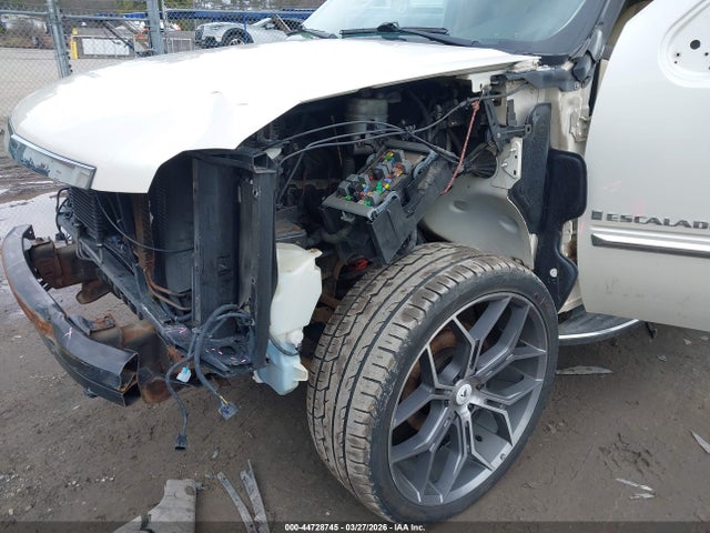 Продаж на аукціоні авто 2008 Cadillac Escalade Standard, vin: 1GYFK63828R204552, номер лоту: 44728745