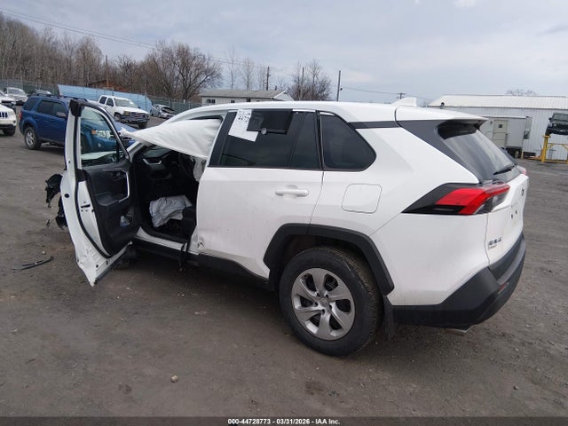 2023 TOYOTA RAV4 2T3K1RFV2PC226366 Photo 2