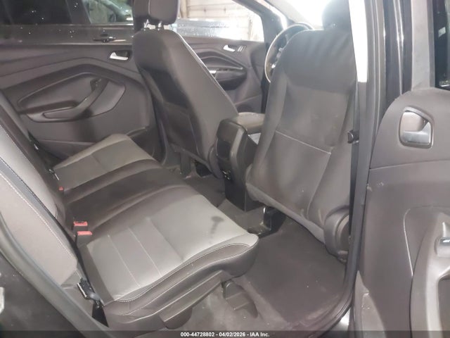 1FMCU9GX3FUC47325 Ford ESCAPE SE