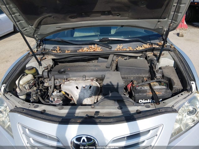 44728809 :رقم المزاد ، 4T1BE46K17U573238 vin ، 2007 Toyota Camry Le/se مزاد بيع