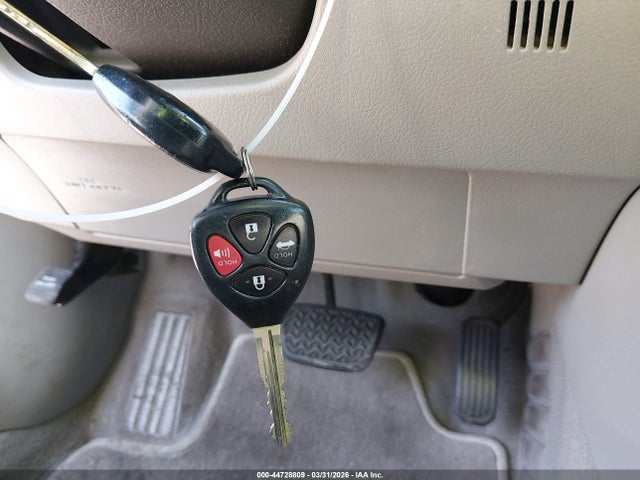44728809 :رقم المزاد ، 4T1BE46K17U573238 vin ، 2007 Toyota Camry Le/se مزاد بيع