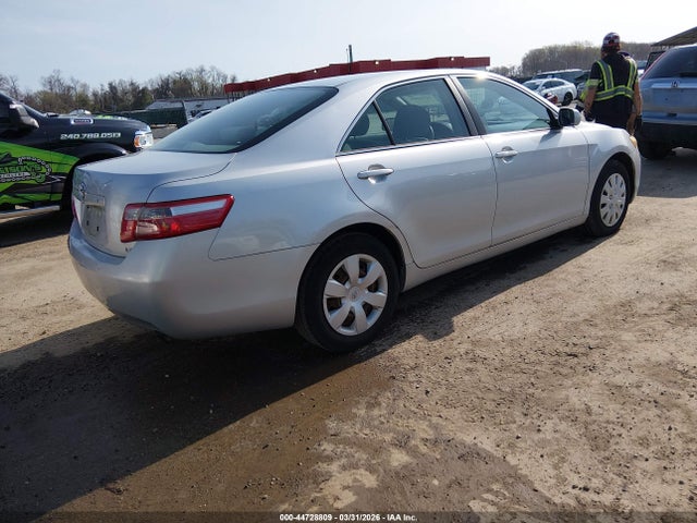44728809 :رقم المزاد ، 4T1BE46K17U573238 vin ، 2007 Toyota Camry Le/se مزاد بيع