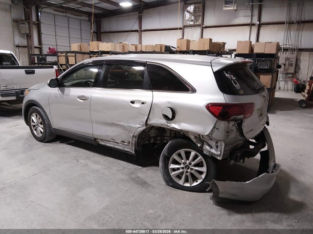 Продажа на аукционе авто 2019 Kia Sorento 2.4l L, vin: 5XYPG4A33KG593246, номер лота: 44728817