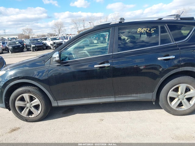 Toyota Rav4 Xle 2015 2T3RFREV8FW355369 Image 14