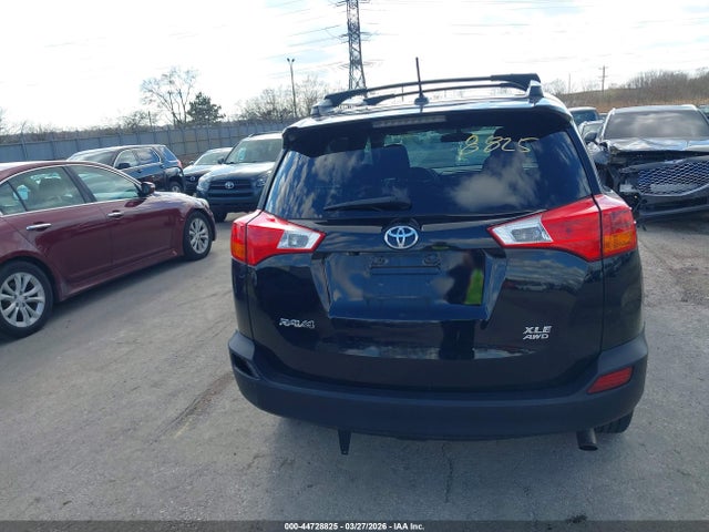 Toyota Rav4 Xle 2015 2T3RFREV8FW355369 Image 16