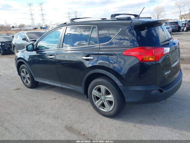 Toyota Rav4 Xle 2015 2T3RFREV8FW355369 Image 3