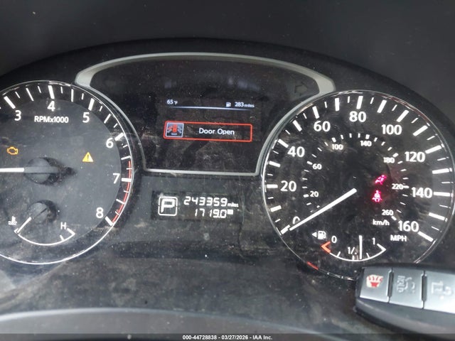 Nissan Altima 2.5 S 2015 1N4AL3AP2FN385426 Image 7