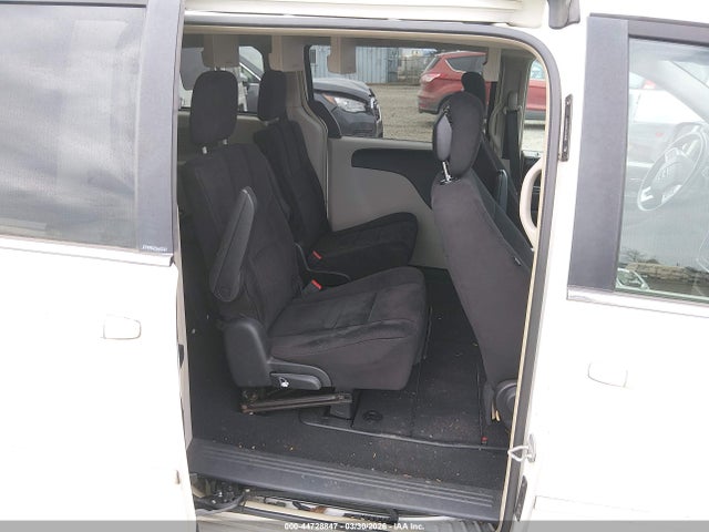 44728847 :رقم المزاد ، 2D4RN5DG5BR660768 vin ، 2011 Dodge Grand Caravan Crew مزاد بيع