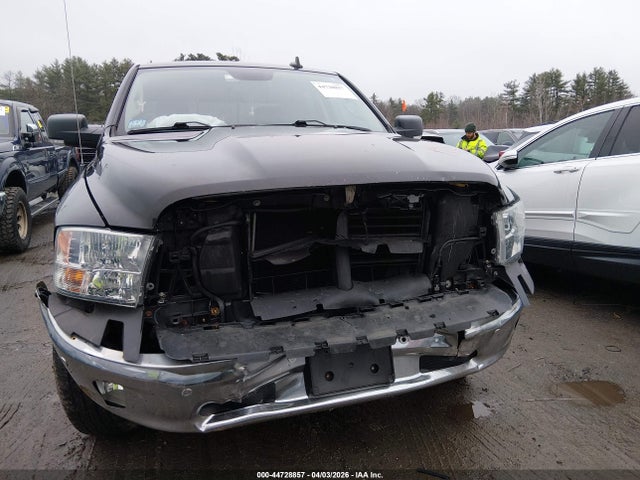44728857 :رقم المزاد ، 3C6RR7LT8JG219689 vin ، 2018 Ram 1500 Big Horn  4x4 5'7 Box مزاد بيع