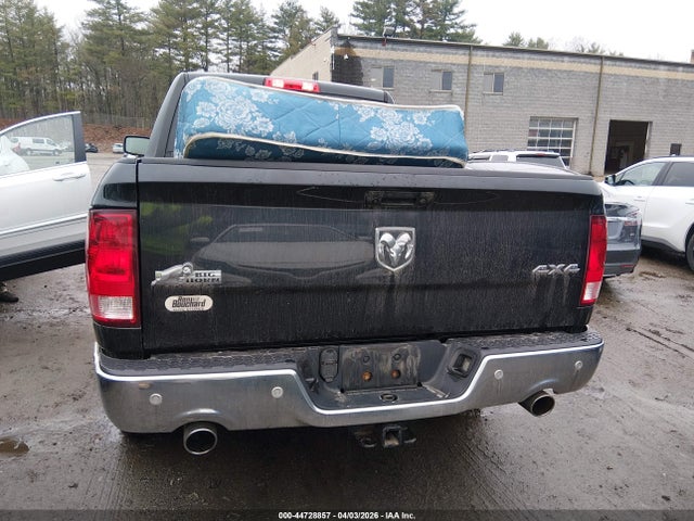 44728857 :رقم المزاد ، 3C6RR7LT8JG219689 vin ، 2018 Ram 1500 Big Horn  4x4 5'7 Box مزاد بيع