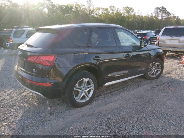 44728859 :رقم المزاد ، WA1ANAFY8J2169269 vin ، 2018 Audi Q5 2.0t Premium/2.0t Tech Premium مزاد بيع