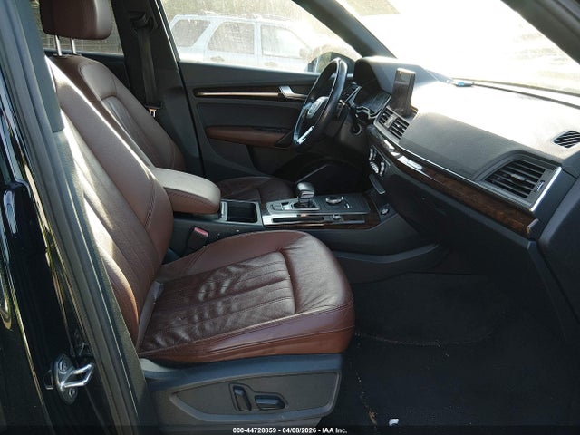 44728859 :رقم المزاد ، WA1ANAFY8J2169269 vin ، 2018 Audi Q5 2.0t Premium/2.0t Tech Premium مزاد بيع