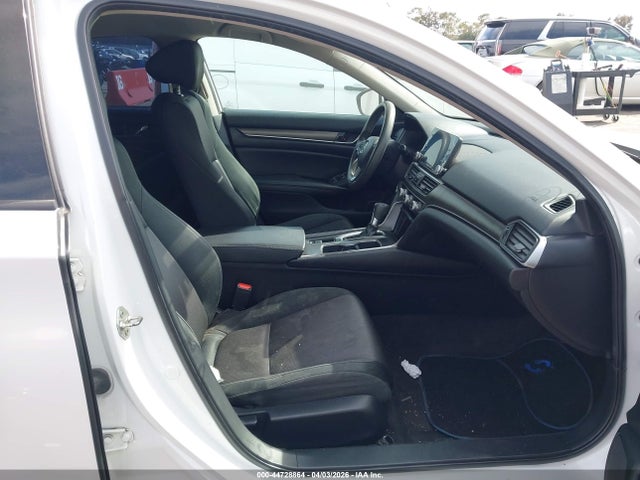 1HGCV1F17KA046265 Honda ACCORD LX