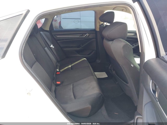 1HGCV1F17KA046265 Honda ACCORD LX