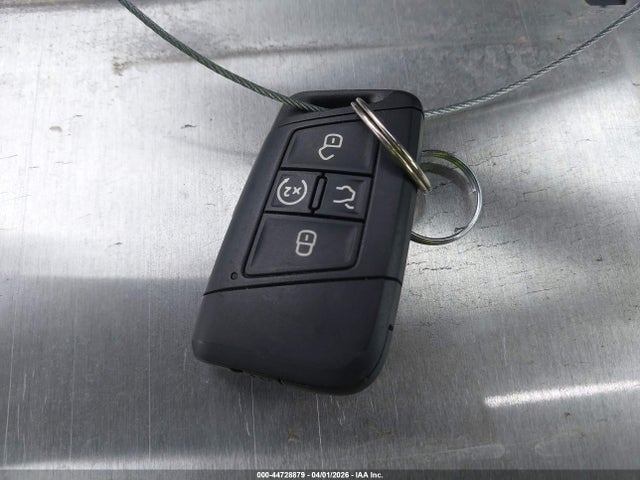 44728879 :رقم المزاد ، 3VVCB7AX5NM129949 vin ، 2022 Volkswagen Tiguan 2.0t Se R-line Black مزاد بيع