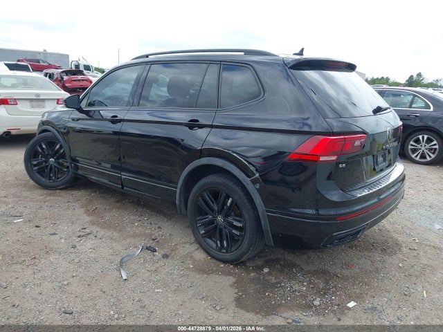 44728879 :رقم المزاد ، 3VVCB7AX5NM129949 vin ، 2022 Volkswagen Tiguan 2.0t Se R-line Black مزاد بيع